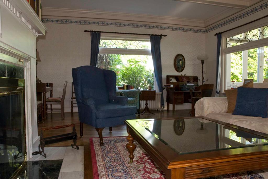 Bayside Bed And Breakfast Евърет Екстериор снимка